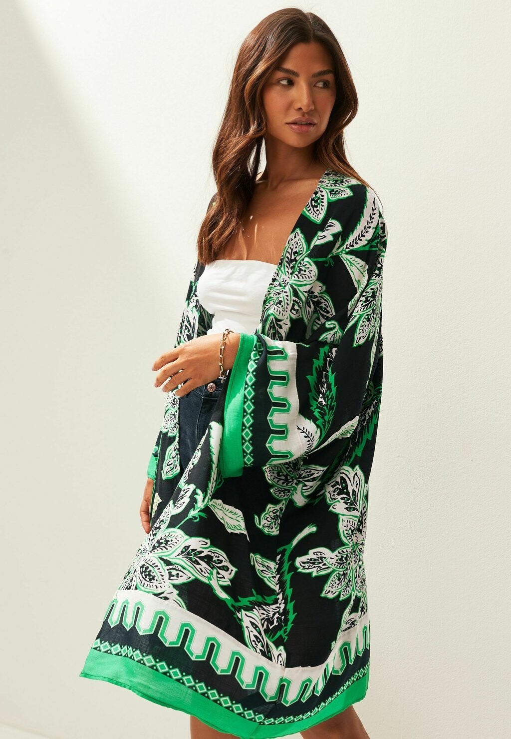 

Легкая куртка SPLICED LONGLINE KIMONO Next, цвет black green leaf print