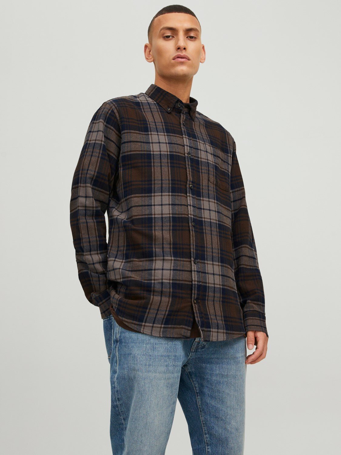 

Рубашка Jack & Jones Kariertes Flanell Freizeit Shirt JJECLASSIC, коричневый