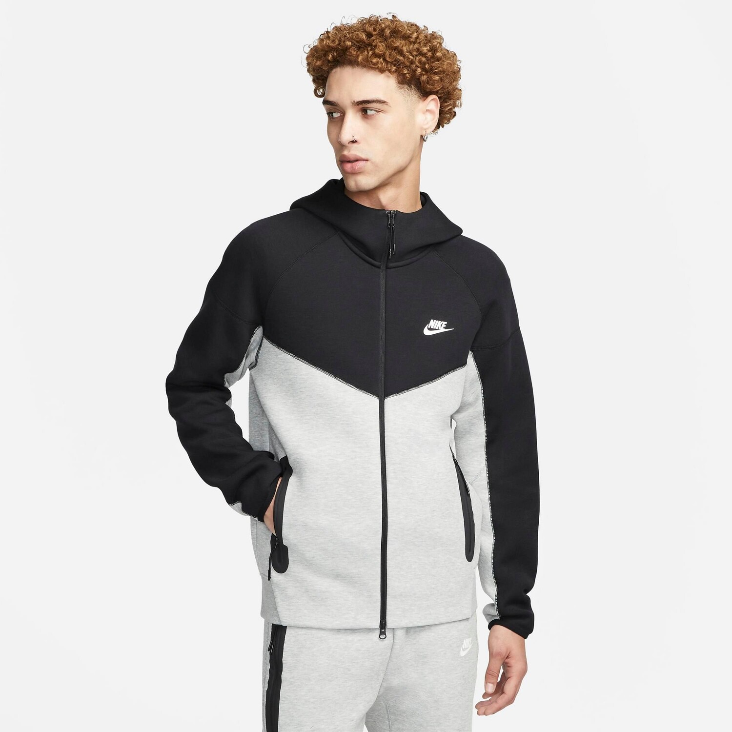 

Мужская худи с молнией во всю длину Nike Tech Fleece Windrunner, серый