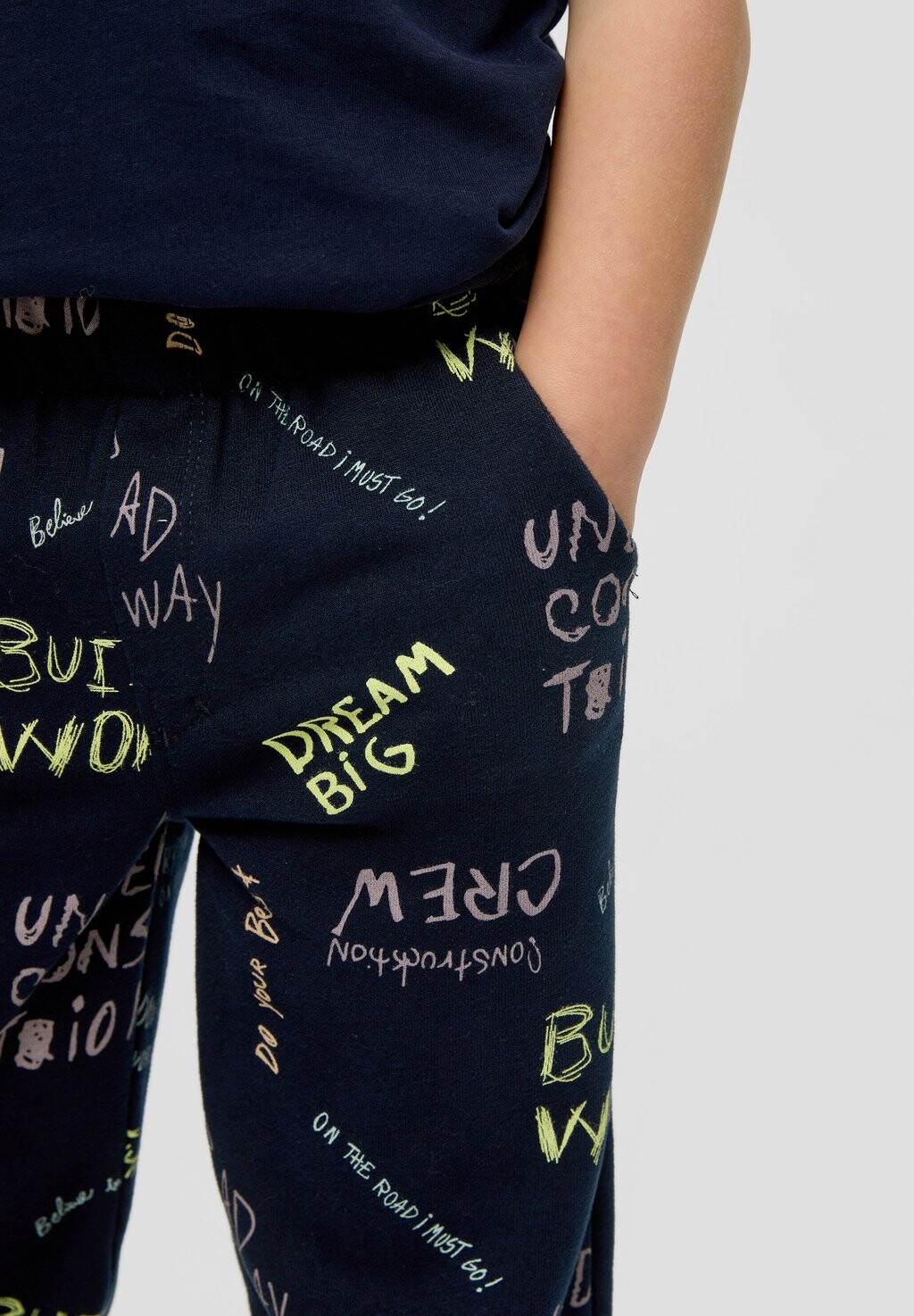 

Спортивные брюки MIT ALL-OVER-PRINT s.Oliver, цвет navy