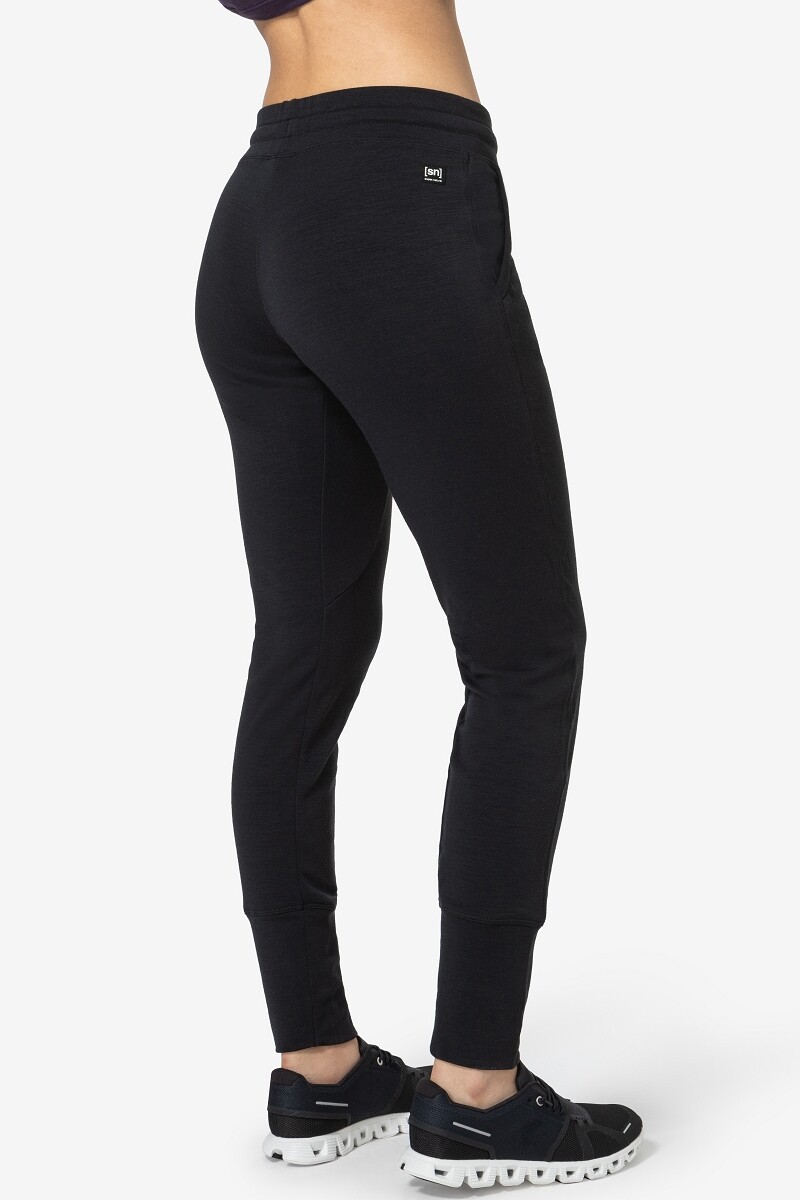 

Спортивные брюки super.natural Merino, черный