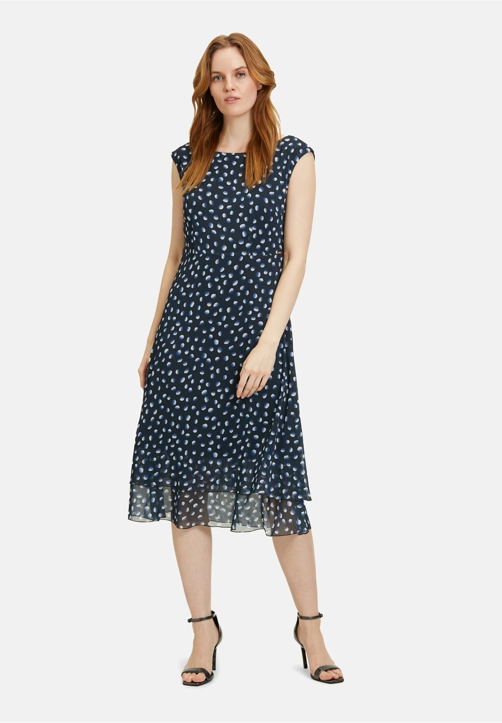 

Повседневное платье Betty & Co, цвет dunkelblau weiß