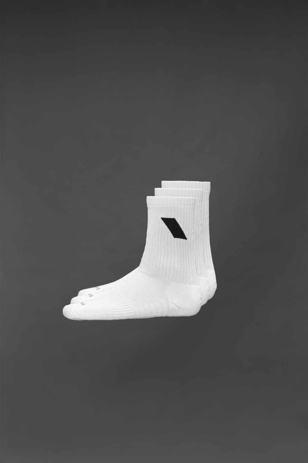 цена Набор из 3 тренировочных носков ZARA, белый