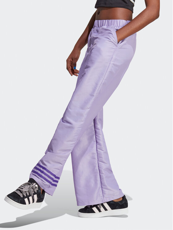 цена Спортивные штаны Adidas, фиолетовый