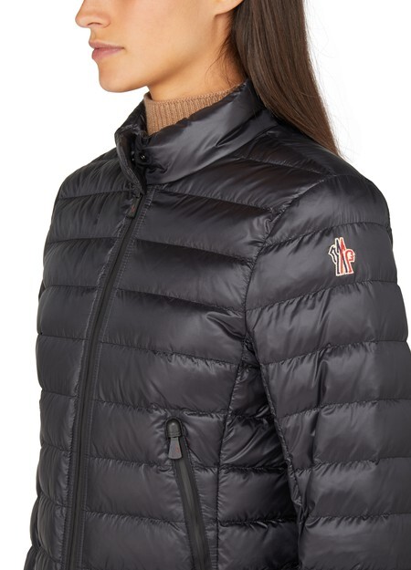 

Валиби Пуховик Moncler Grenoble, черный