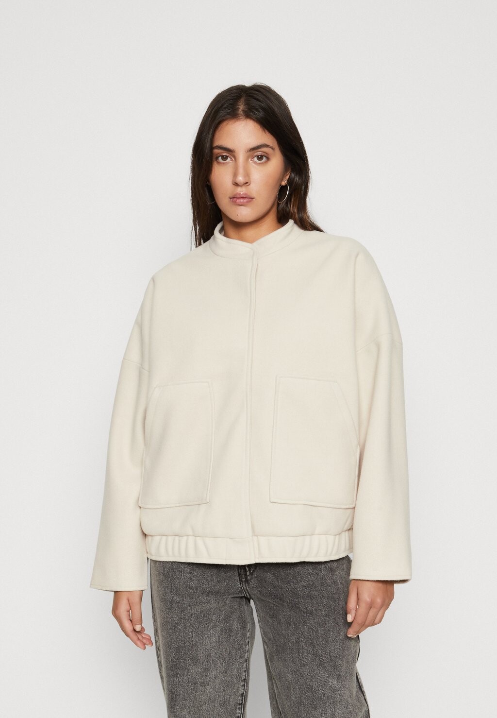 

Куртка-бомбер PCAUGUSTA JACKET Pieces, белый перец