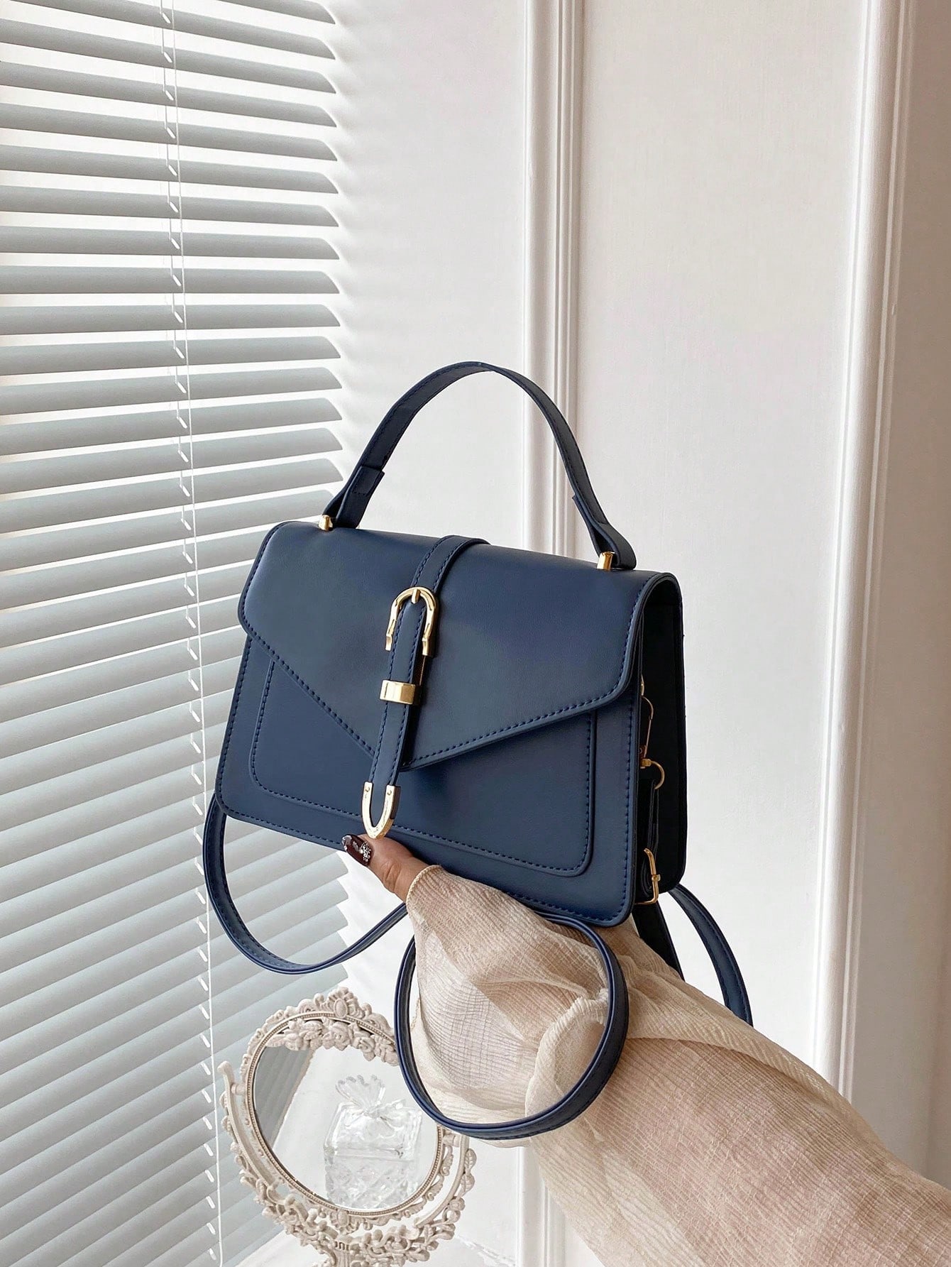 Легкая деловая повседневная квадратная сумка с пряжкой и декором с клапаном для девочек-подростков, синий