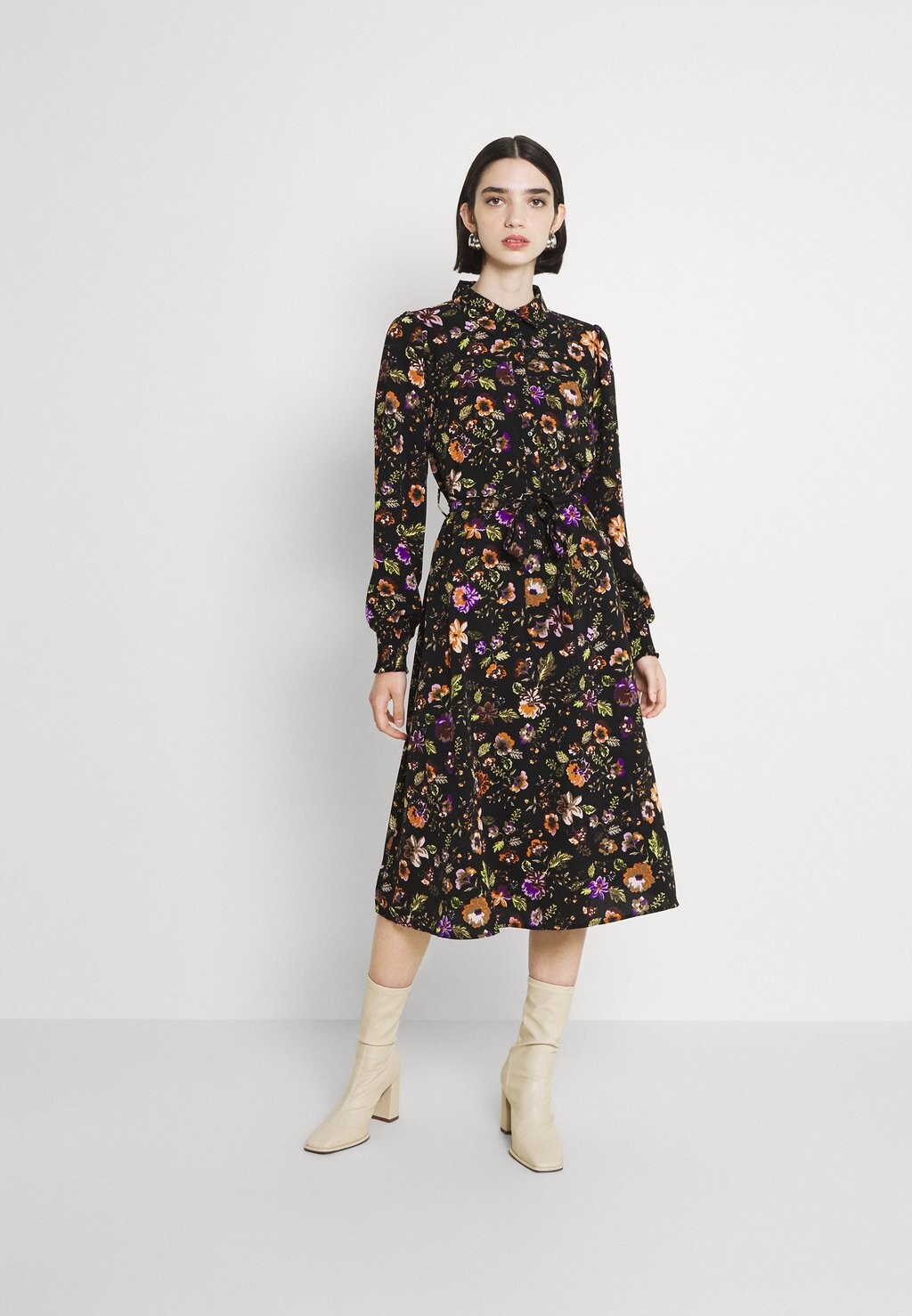 

Платье-рубашка PCFALISHI MIDI SHIRT DRESS Pieces, черный