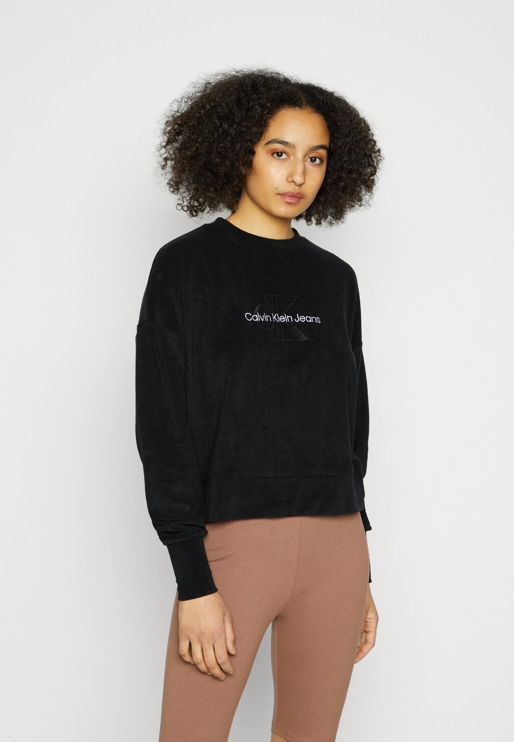 

Толстовка Calvin Klein Jeans, черный