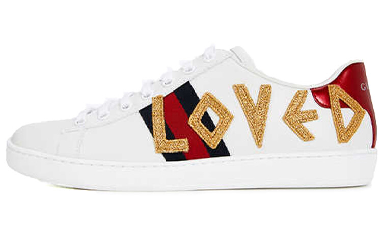 

GUCCI Gucci удостоил награды Ace Любимый