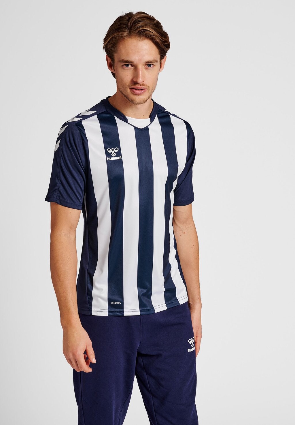 

Спортивная футболка Hummel, белый