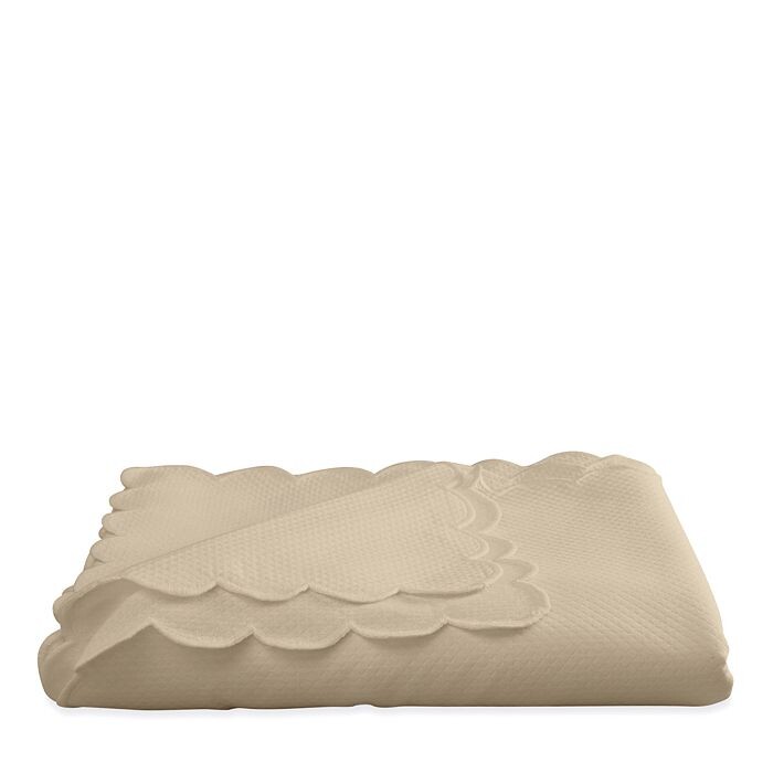 

Скатерть Savannah Gardens, продолговатая, 68 x 126 дюймов Matouk