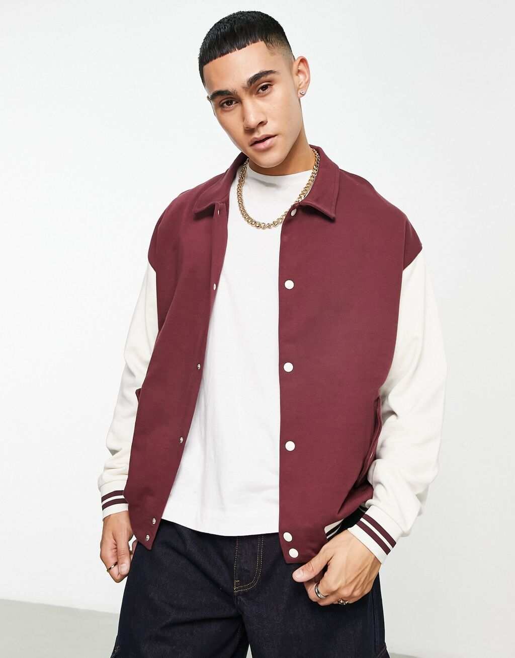

Бордовая куртка оверсайз с контрастными рукавами и кантом ASOS DESIGN, Красный