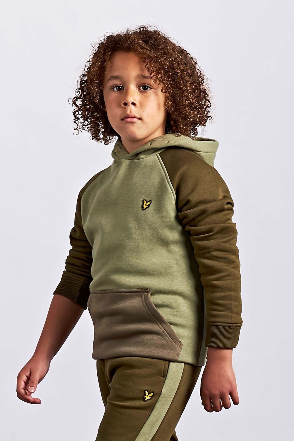 

Зеленое худи в стиле колор-блок для мальчиков Lyle & Scott, зеленый