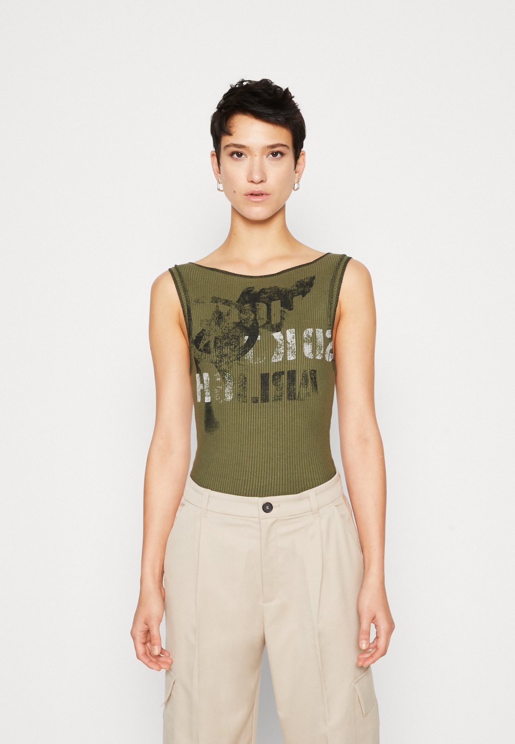 Топ Stencil Tank BDG Urban Outfitters, хаки