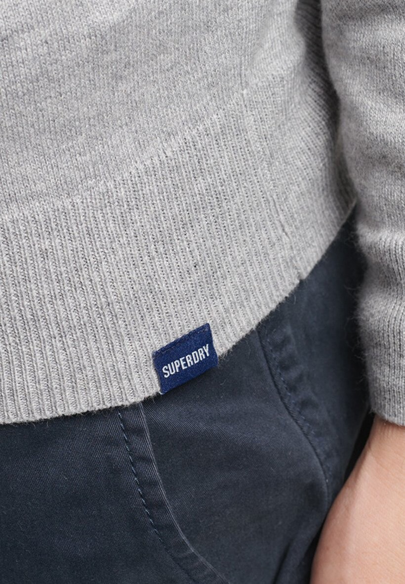 

Свитер Superdry