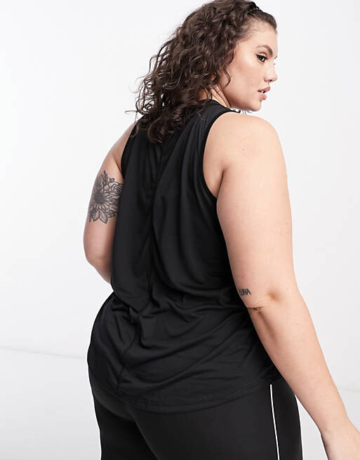 

Черный стандартный жилет Nike Training Plus One Dri-FIT