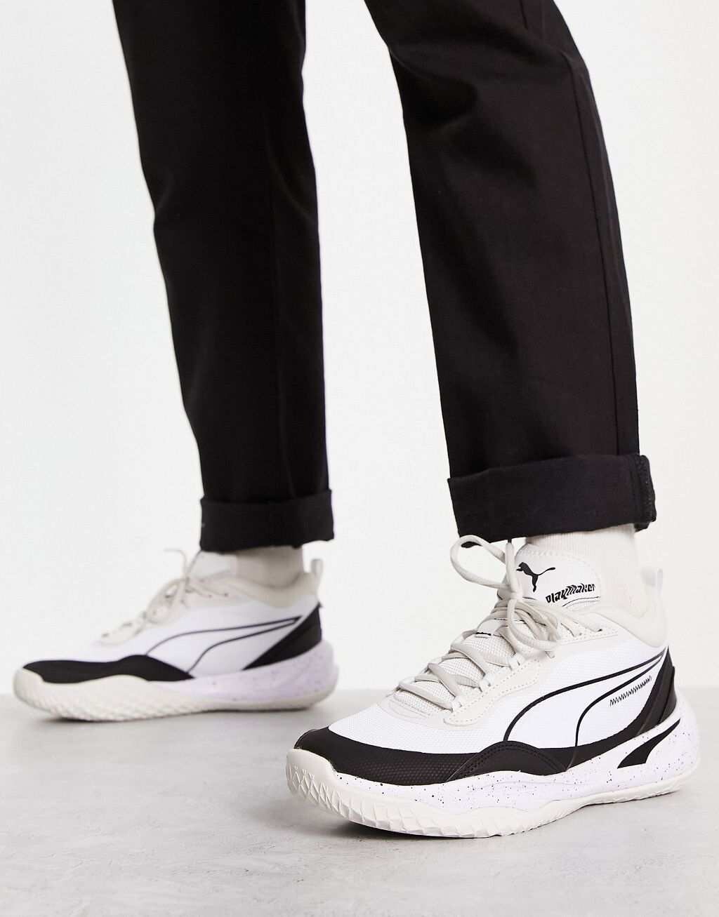 

Бело-черные кроссовки Puma Basketball Playmaker Spray