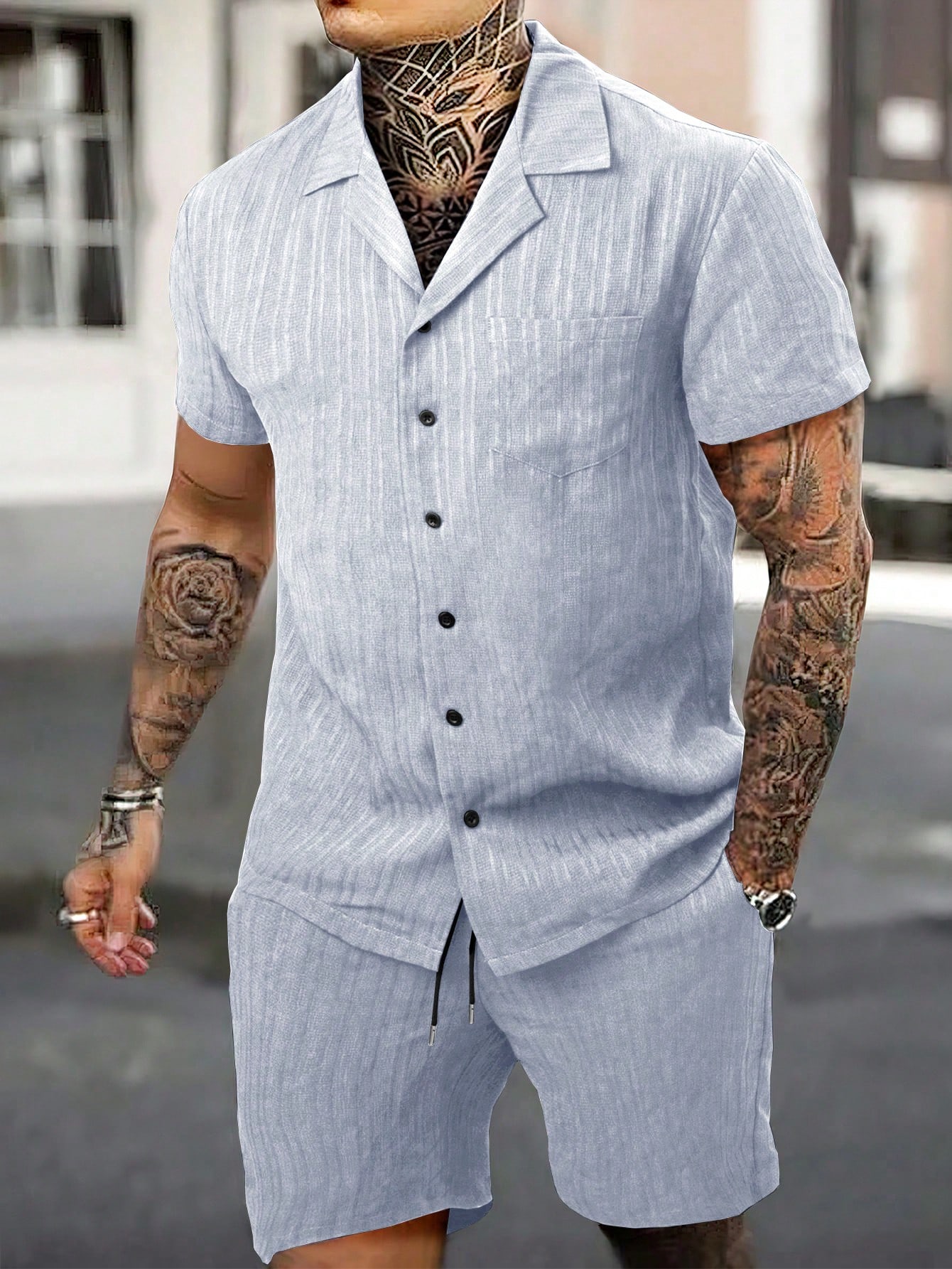 Мужская рубашка с коротким рукавом и шорты Manfinity Homme с однотонным контрастным воротником, светло-серый