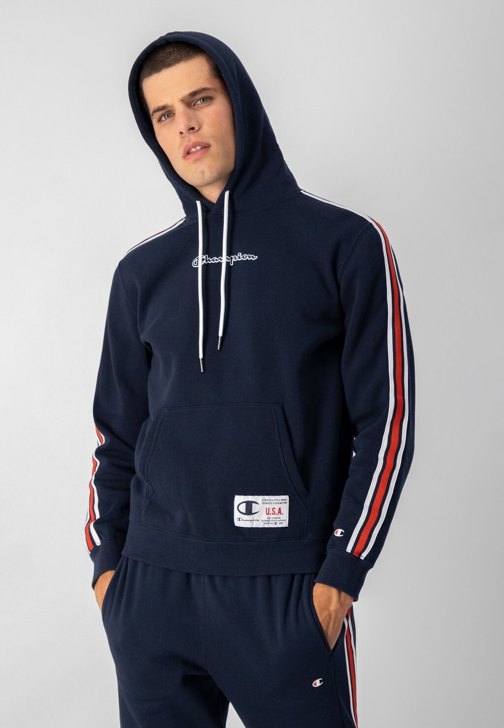 

Худи Champion