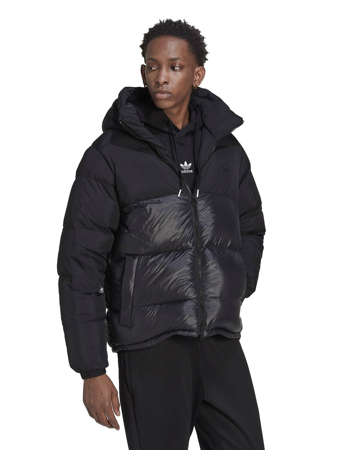 

Черная пуховая куртка с капюшоном adidas Originals, Черный