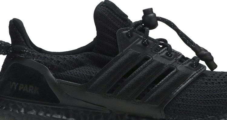 Ultra boost x store black