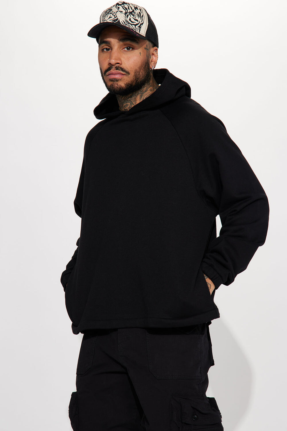 

Худи Fashion Nova NSKT4566, черный