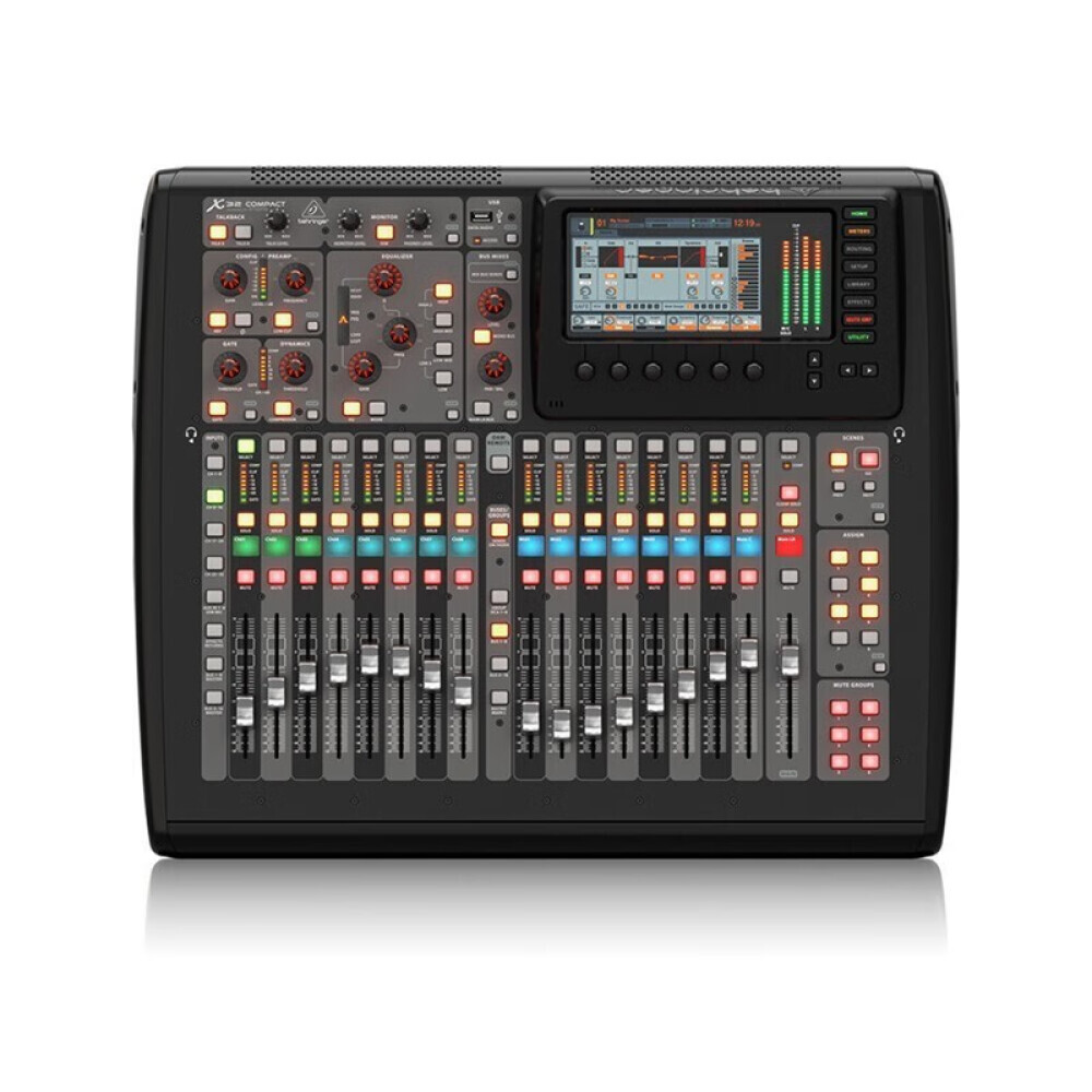 

Цифровой микшер Behringer X32 COMPACT для выступлений на сцене