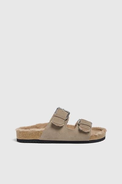 

Кожаные сандалии с пряжками PULL&BEAR