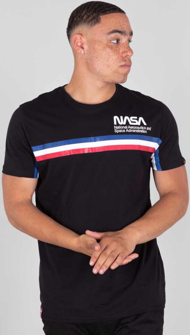 

Футболка Alpha Industries NASA ISS, черная