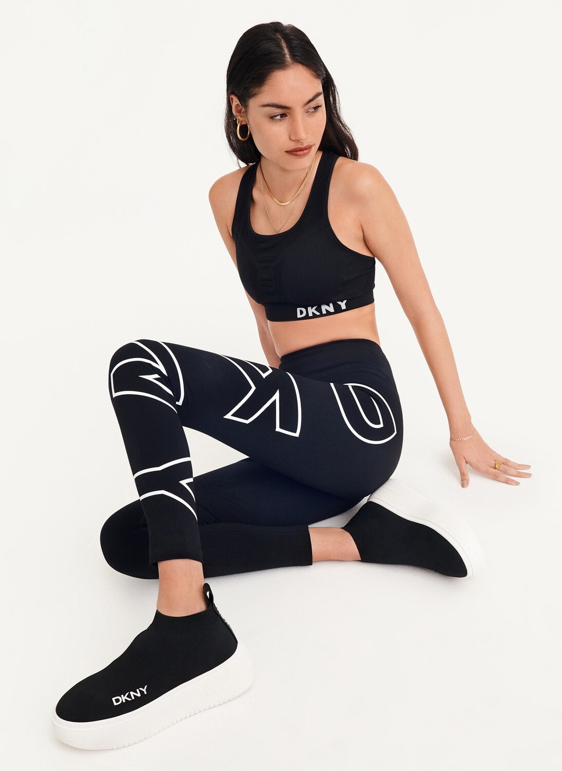 

Леггинсы с логотипом DKNY
