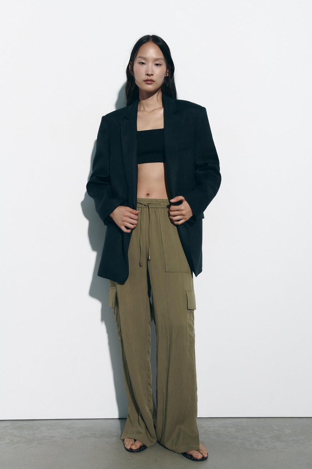 

Брюки карго полной длины ZARA, хаки