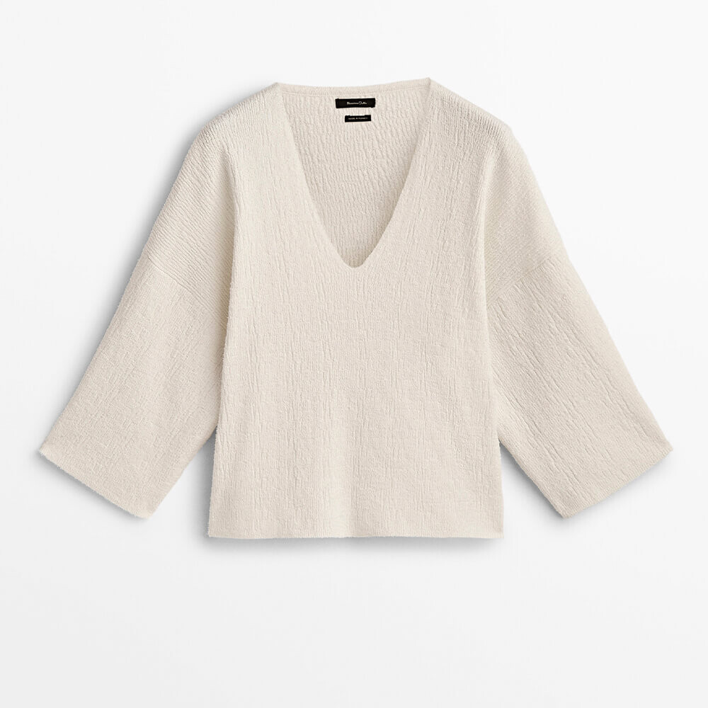 

Свитер-накидка из рельефной ткани с V-образным вырезом Massimo Dutti, кремовый