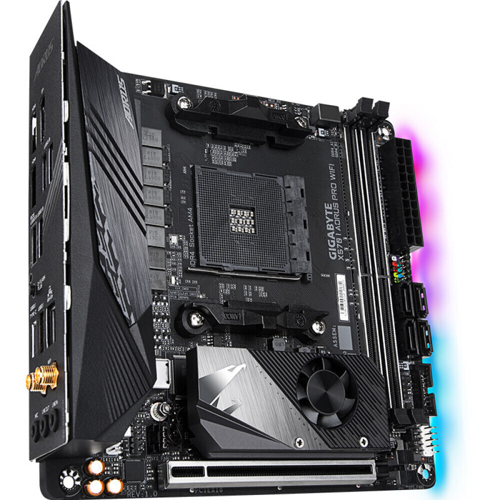 

Материнская плата Gigabyte X570 I AORUS PRO WIFI