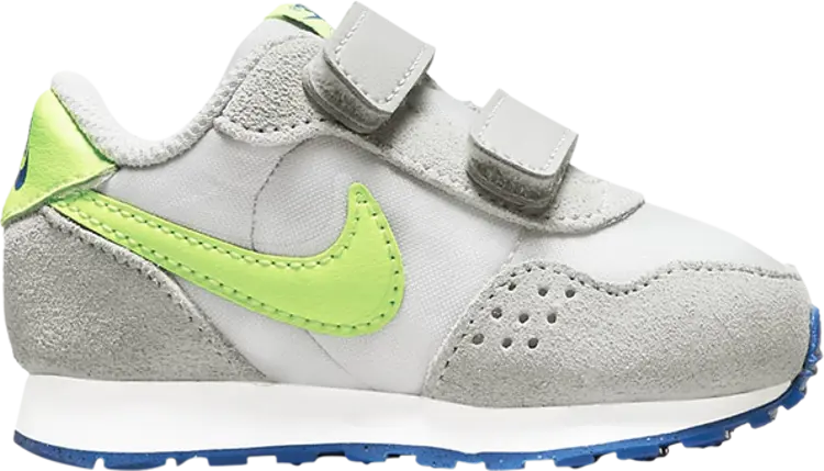 Кроссовки Nike MD Valiant TD 'Grey Fog Volt', серый