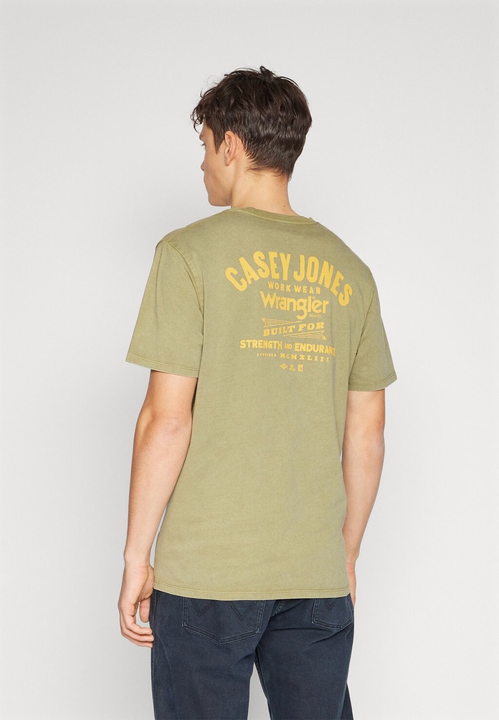 

Футболка с принтом GRAPHIC TEE Wrangler, оливковый