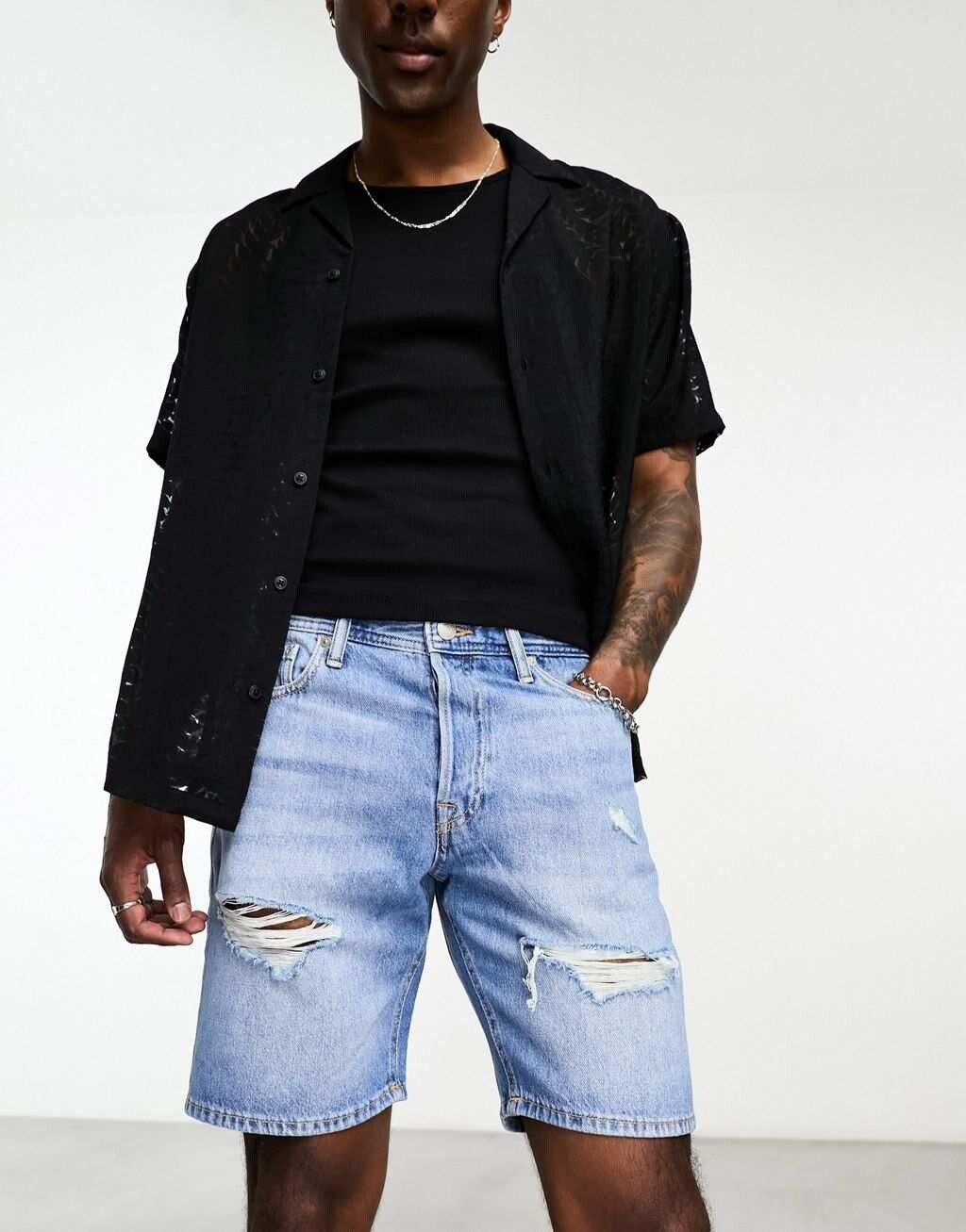 

Синие джинсовые шорты свободного кроя с рваными краями Jack & Jones Intelligence chris