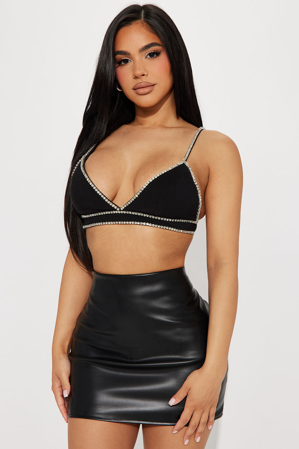 

Топ Fashion Nova GW22C1819, черный