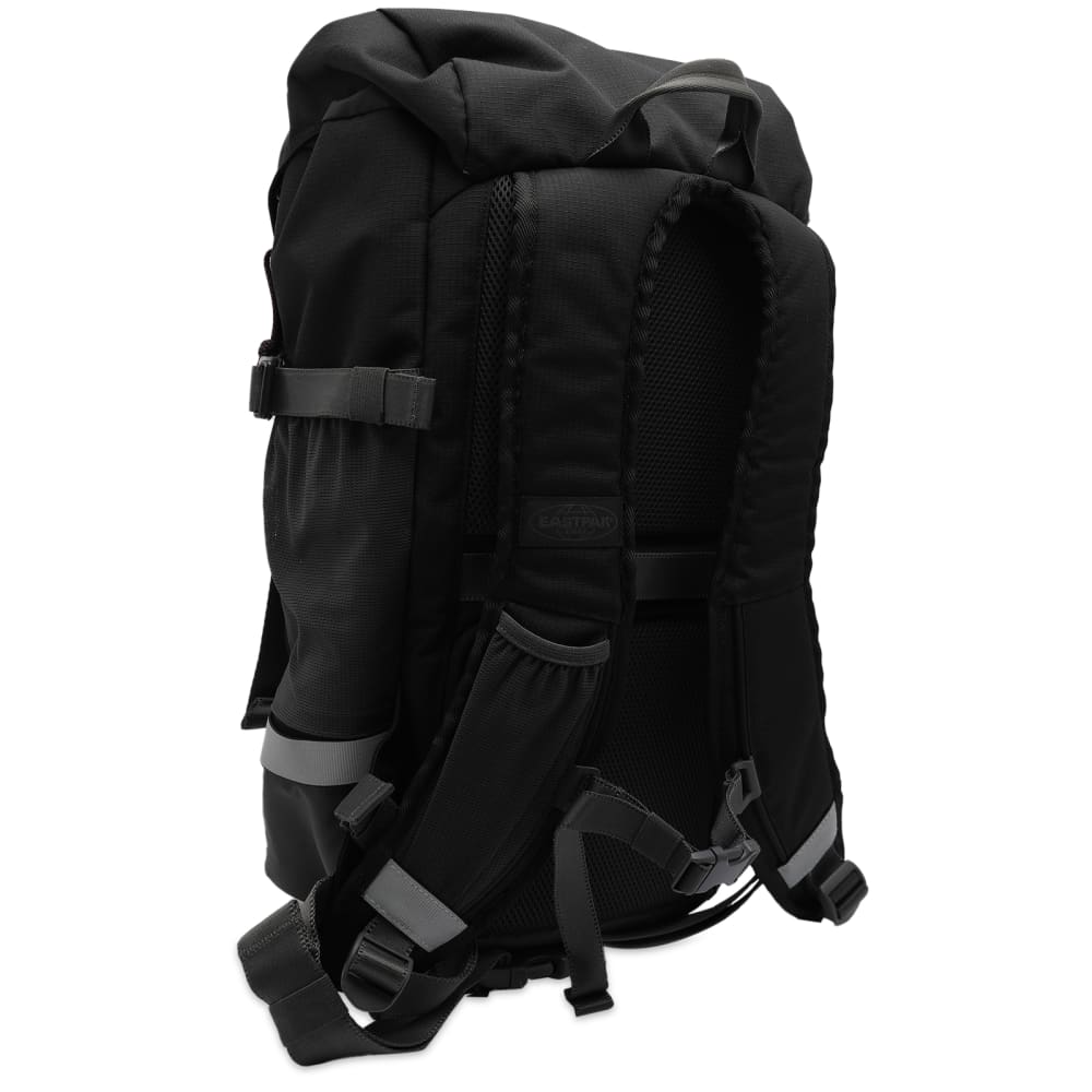 

Рюкзак Eastpak Out Camera Pack