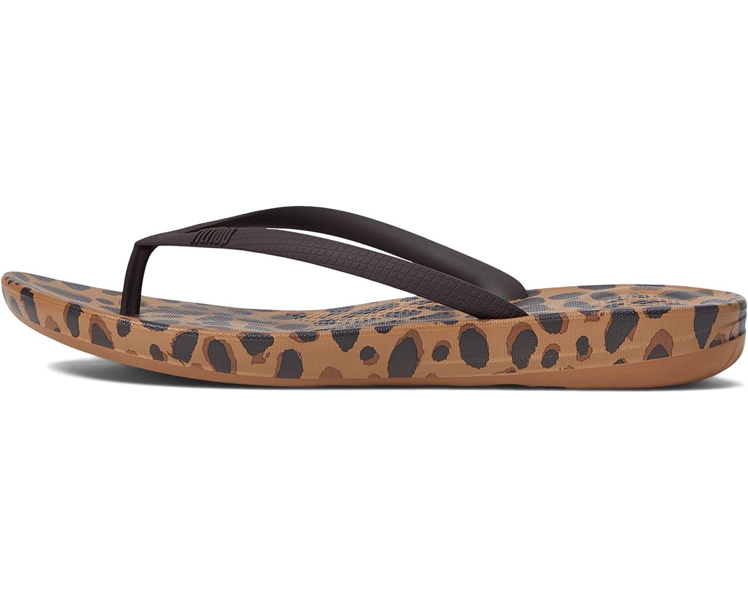 

Сандалии Iqushion Ergonomic Flip-Flop FitFlop, леопард