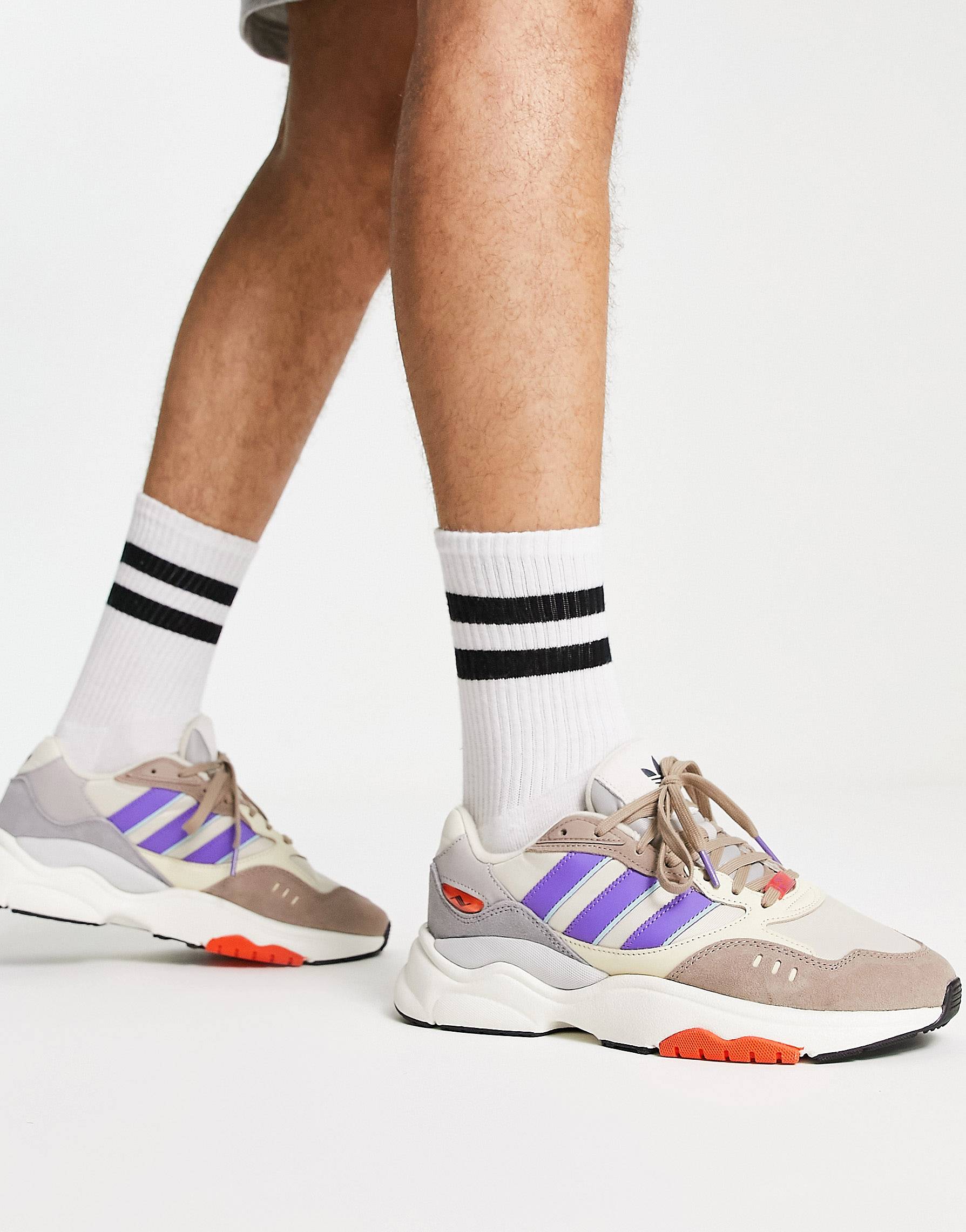 Originals retropy. Adidas retropy f90. Adidas Originals retropy f90 Trainers. Adidas Originals retropy f90 Trainers in White and Purple. Adidas Originals retropy f90 Sneakers in off White and Red.