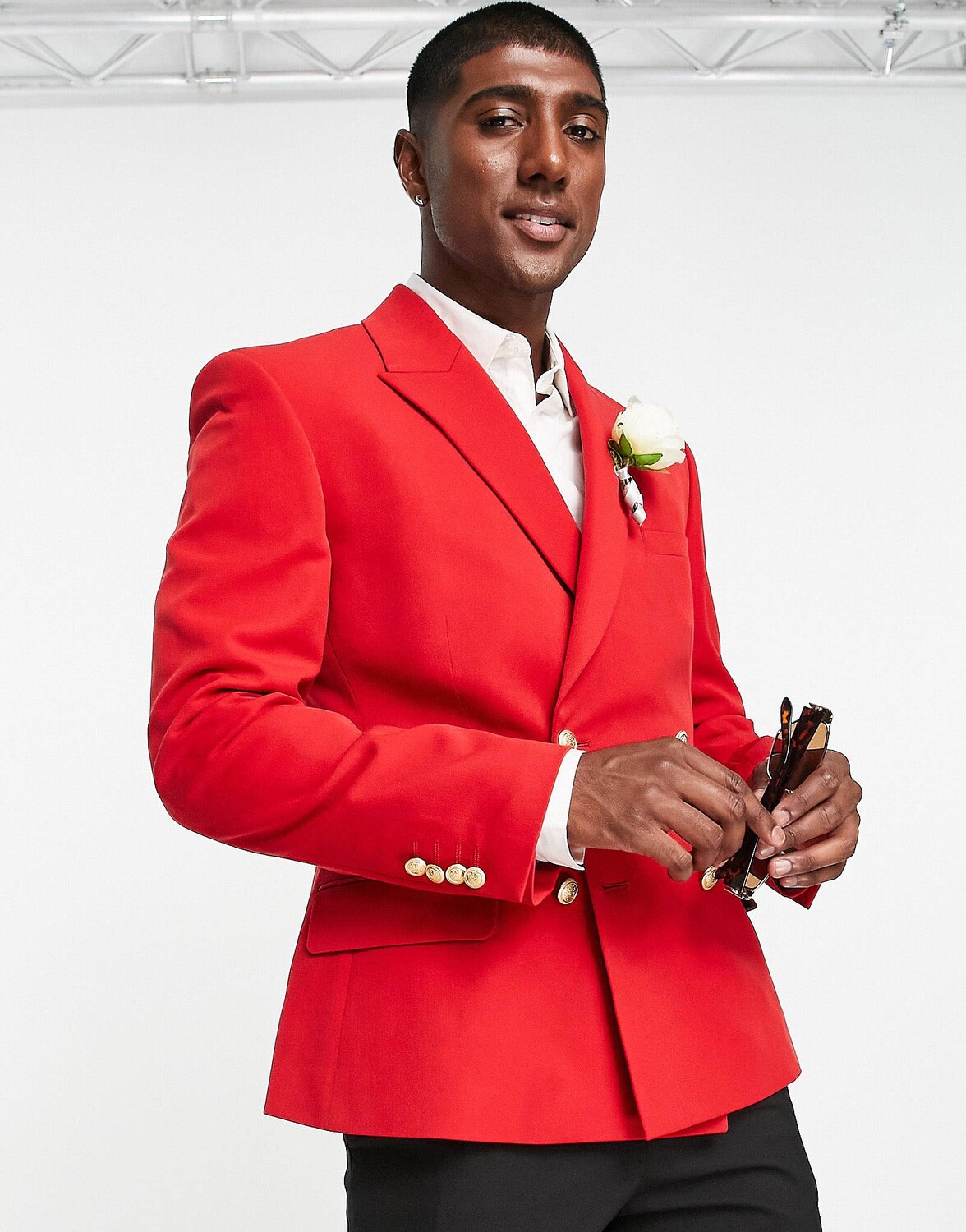 

Красный двубортный пиджак скинни с золотыми пуговицами ASOS DESIGN Wedding