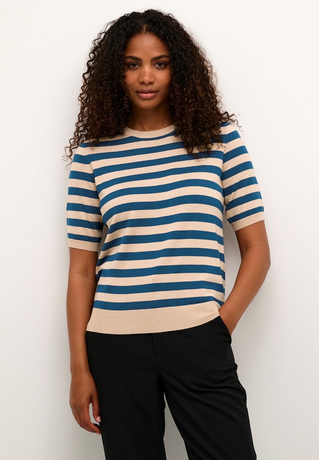 

Футболка с принтом Milo Short Sleeve Kaffe, цвет smoke gray legion blue stripe