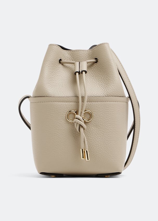 

Сумка кросс-боди FERRAGAMO Gancini minibag, бежевый