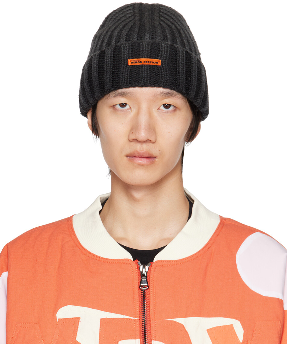 

Серая шапка HP Heron Preston