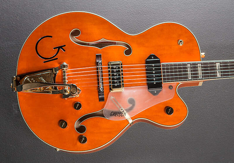 

G6120 Eddie Cochran Signature Hollow Body с Bigsby Gretsch G6120 Eddie Cochran Signature Hollow Body w/