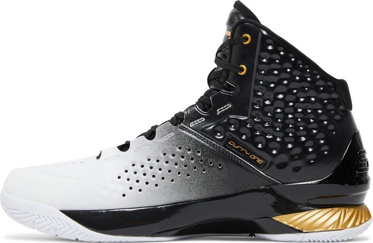 Under armour best sale curry one mvp