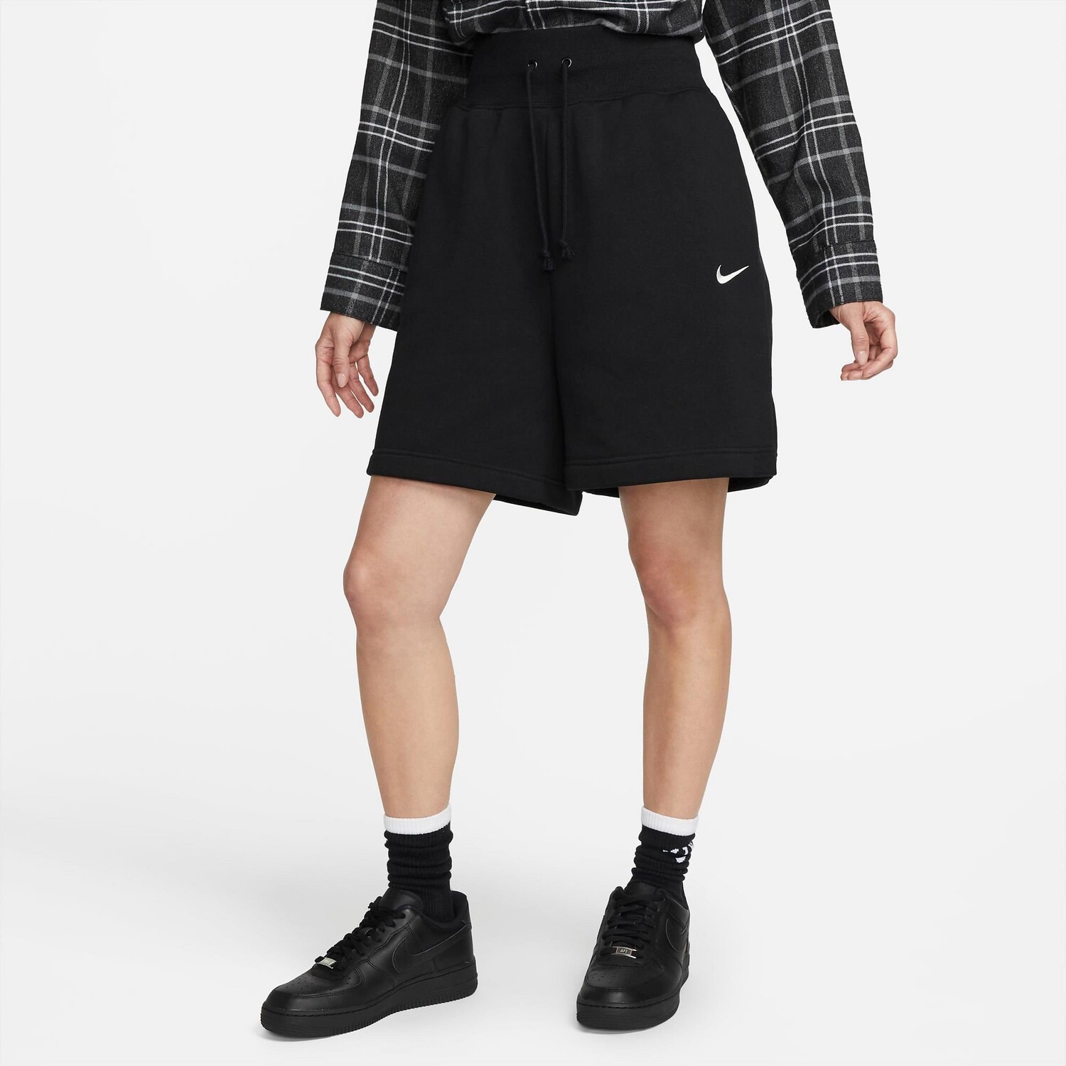 

Женские свободные шорты Nike Sportswear Phoenix Fleece с высокой талией, черный