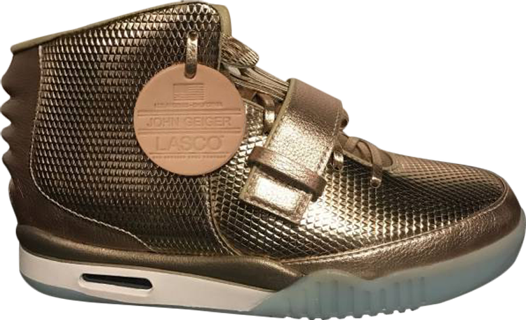 Yeezy store air 2