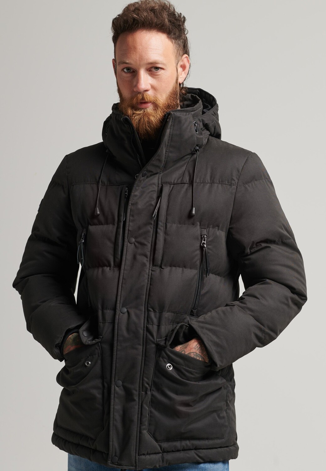 

Пальто зимнее Superdry, черный